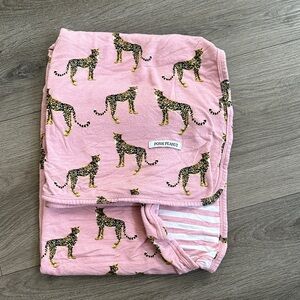 Posh Peanut Pink Cheetah Patoo